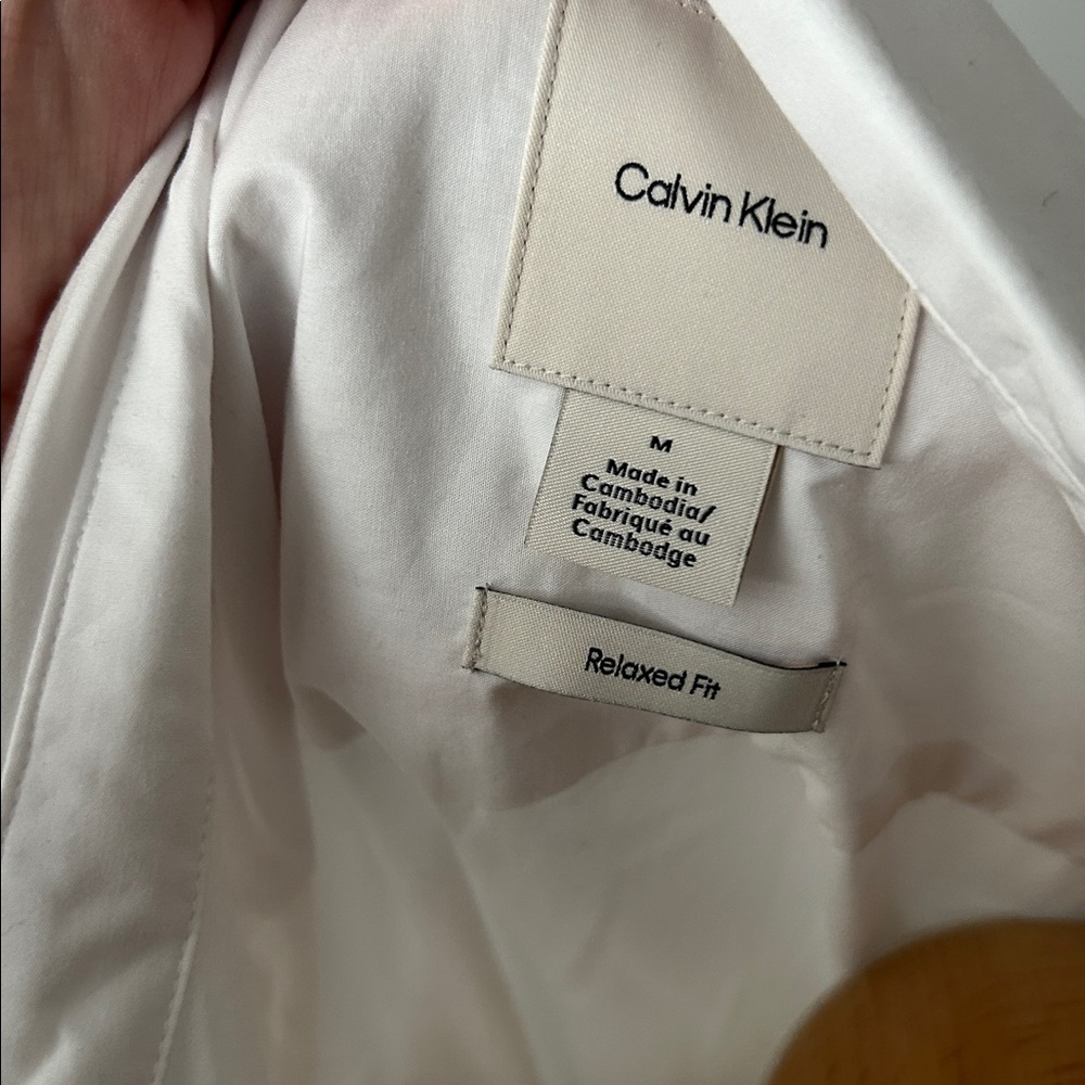 Calvin Klein Men's White Button Down‎ Shirt - Picture 3 of 3